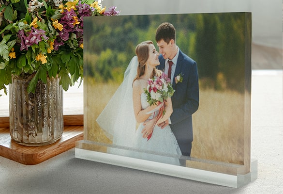 Photos Stand Out with Acrylic Block Stand