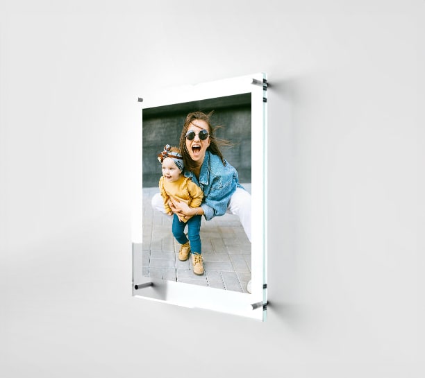 Want To Treasure Your Memories? Create Custom Clear Frame Acrylics