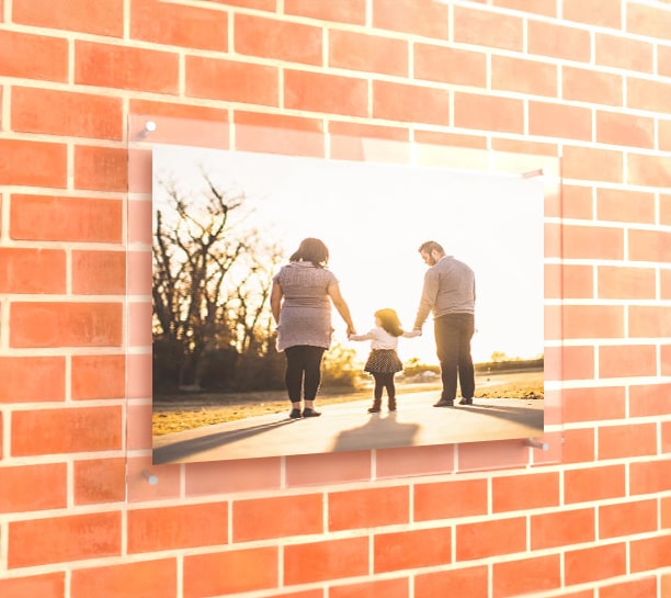 Want To Treasure Your Memories? Create Custom Clear Frame Acrylics